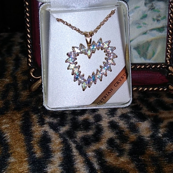 Tradition's crystal🌺 - Picture 2 of 6